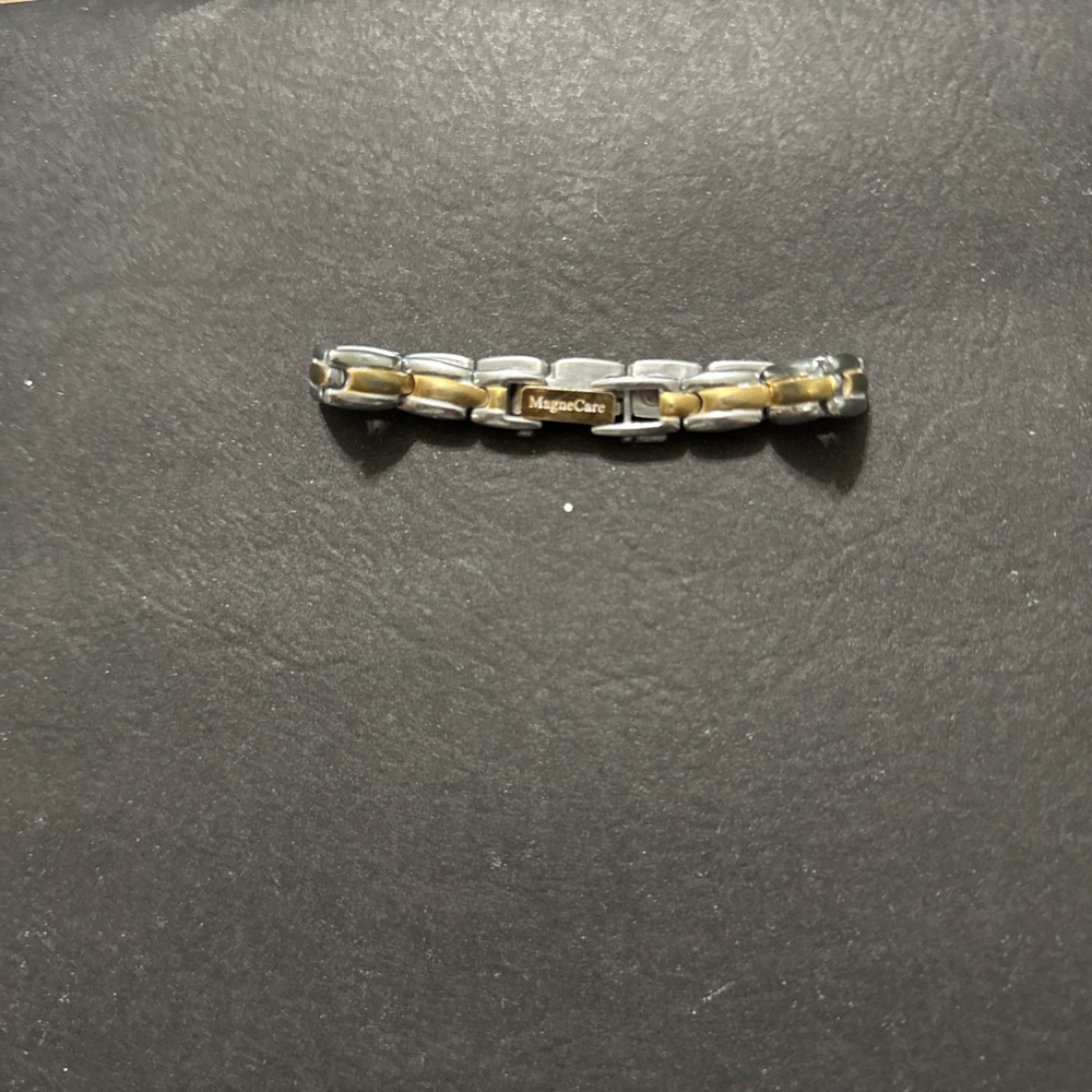Magnetic Therapy Bracelet with Gold and Silver Tones